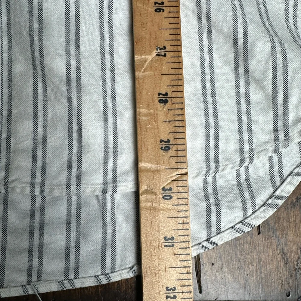 Polo by Ralph Lauren White and Gray Casual Button Down‎ Shirt - Picture 4 of 6